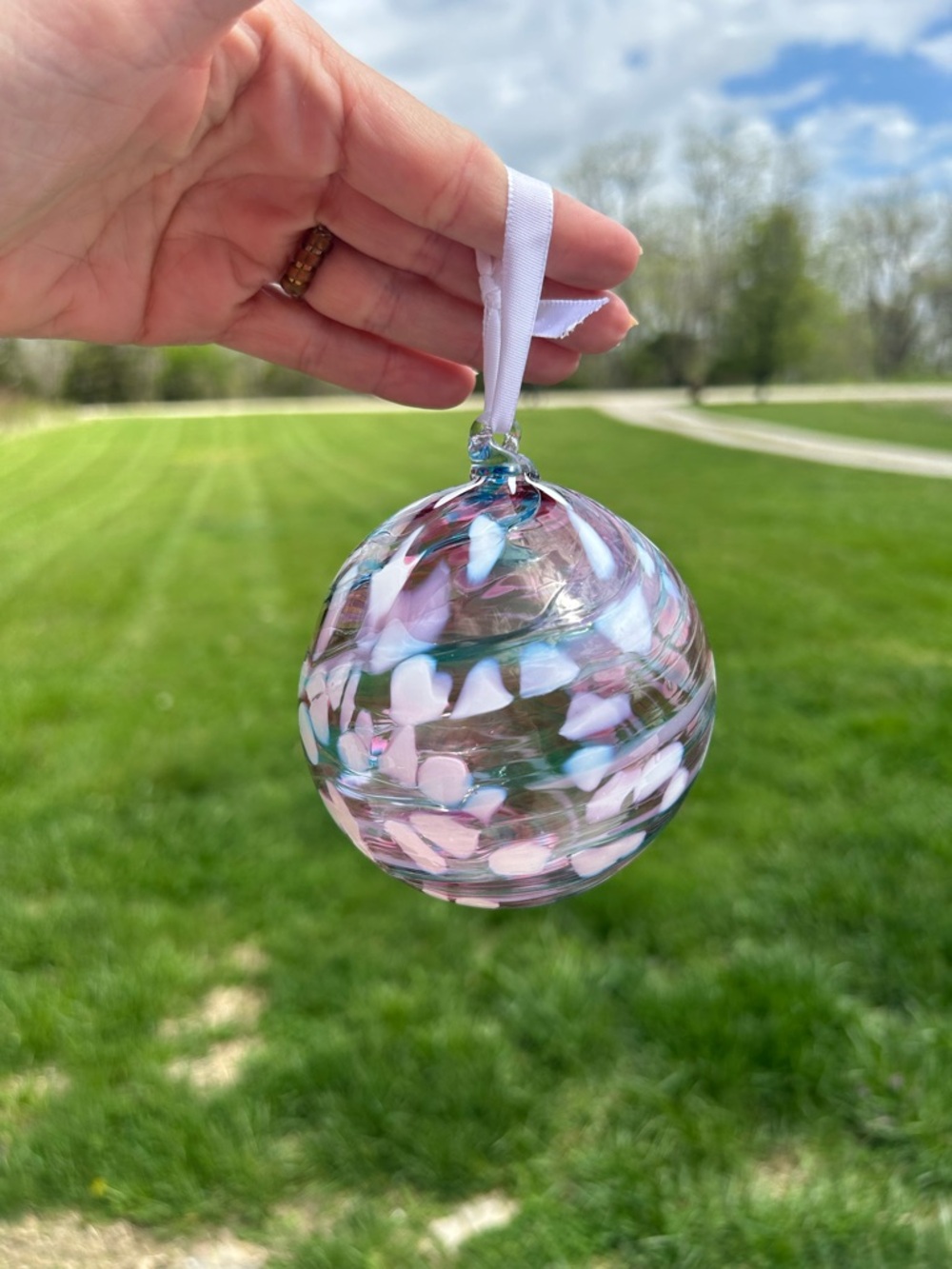Hyland Hand‎ Blown Art Glass Ornament Pink And Blue Bubble Orb W/box Made In USA